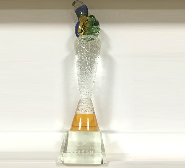 中國電子商務協(xié)會榮譽企業(yè)稱號-英碩包裝