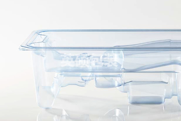 設(shè)計(jì)醫(yī)用吸塑盒時(shí)，要求吸塑盒成型后的厚度，還是片材的厚度？，怎樣去選擇？